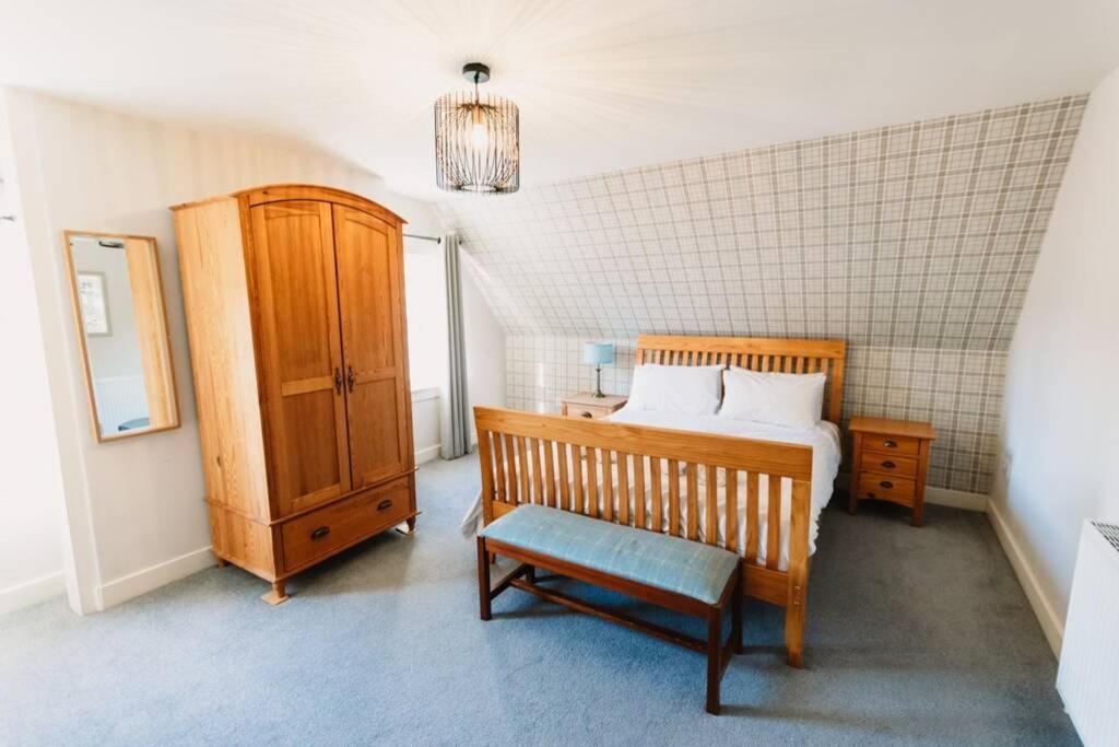 Factors House - A Comfy Cottage In Countryside Park With Wifi And Access To Bar And Pool เพิร์ท ภายนอก รูปภาพ